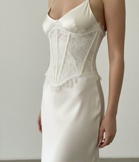 Handmade Chantilly Lace Underbust Corset - Bridal Waist Cincher