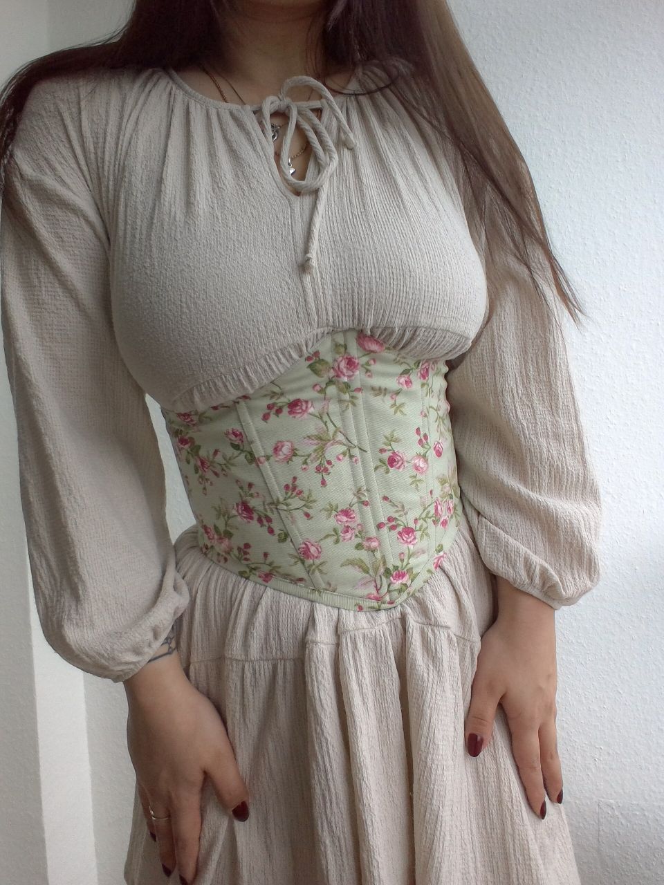 Floral corset belt