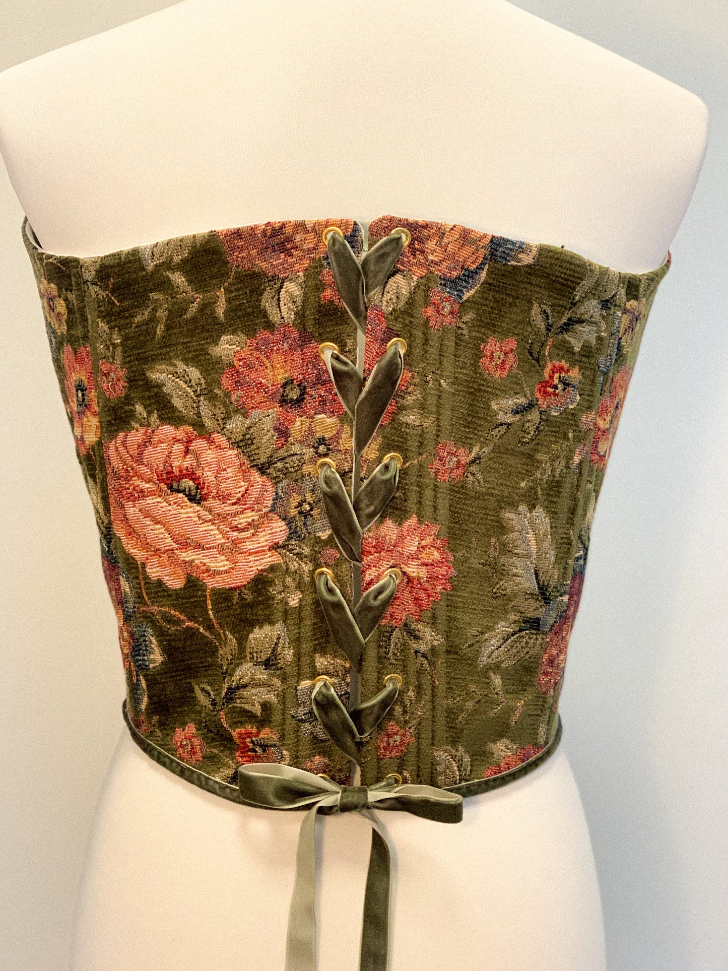 Tapestry floral overbust corset