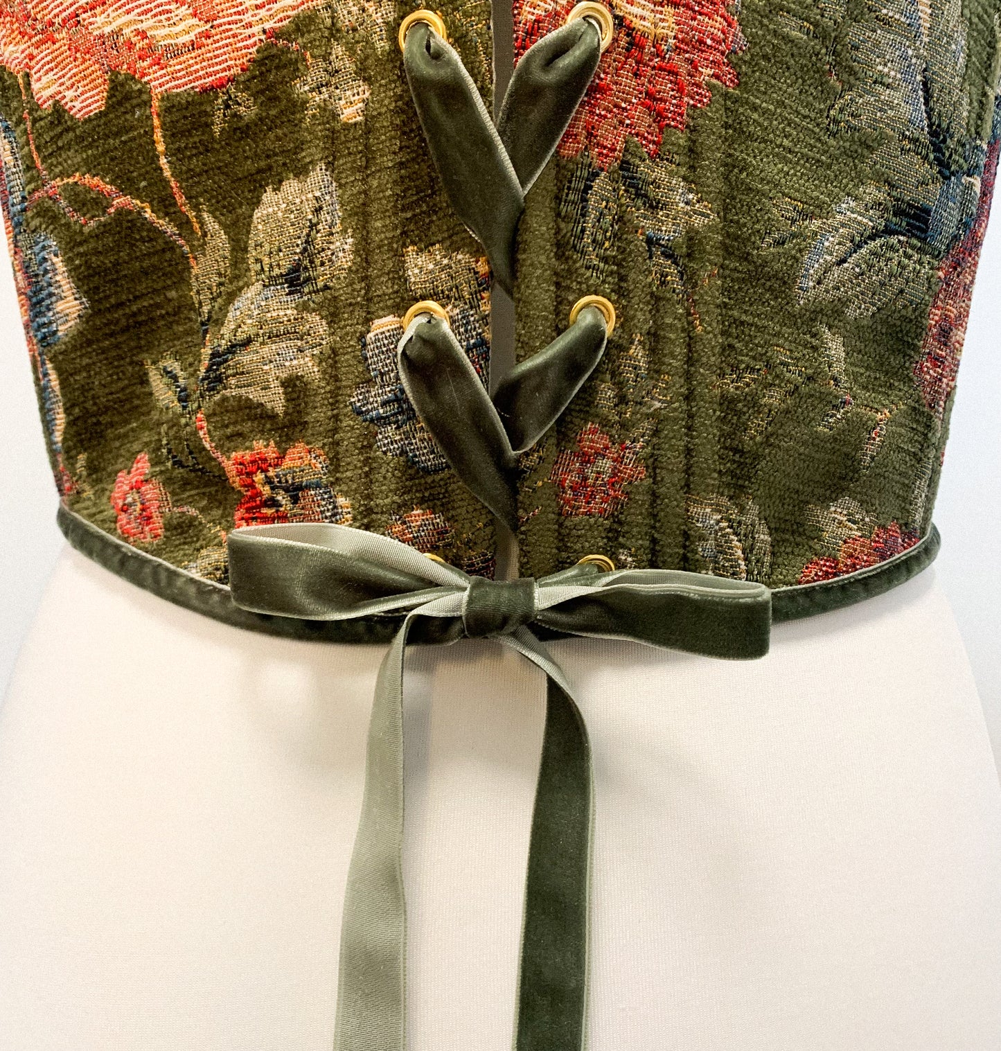 Tapestry floral overbust corset