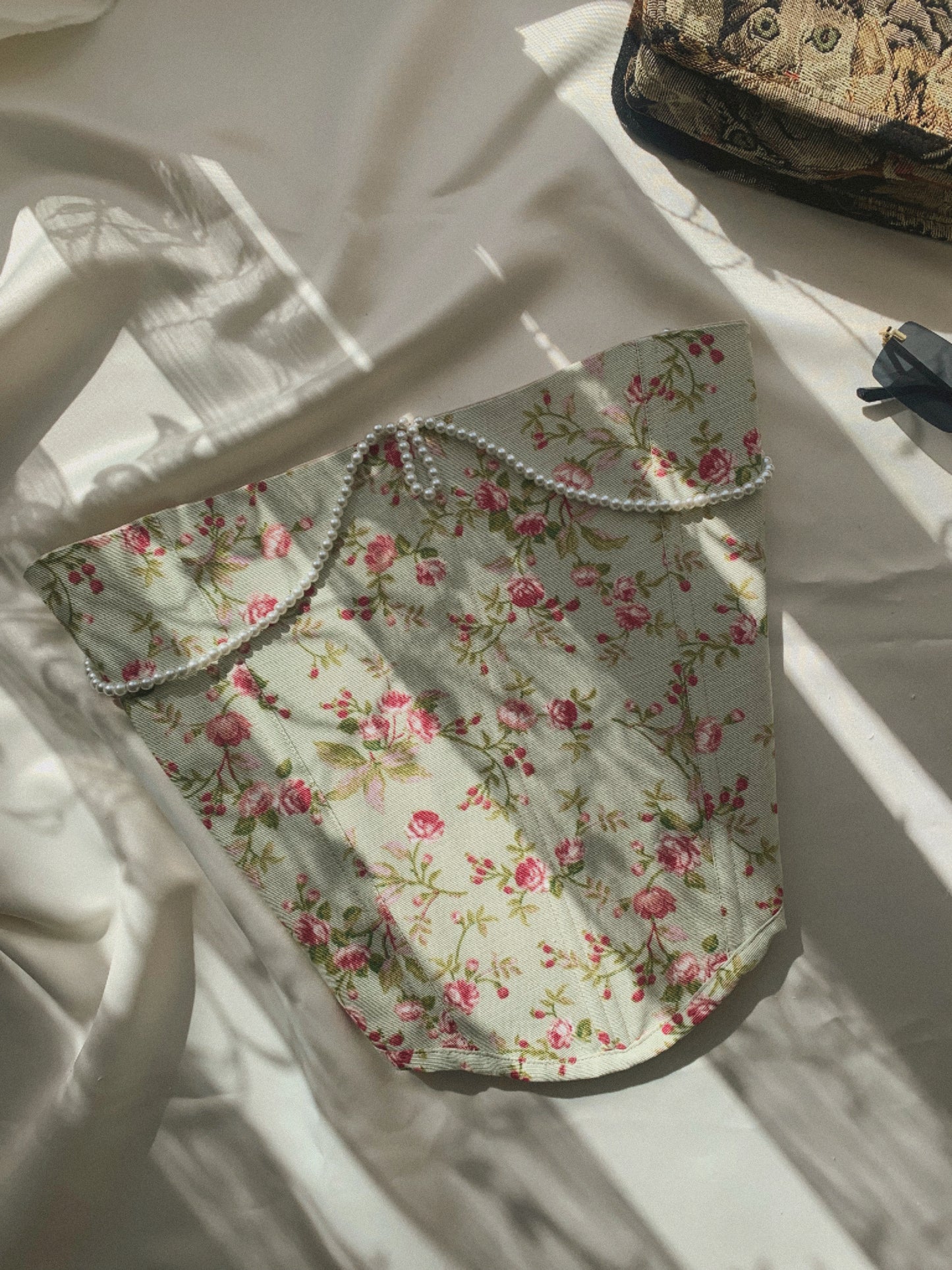 Floral overbust corset